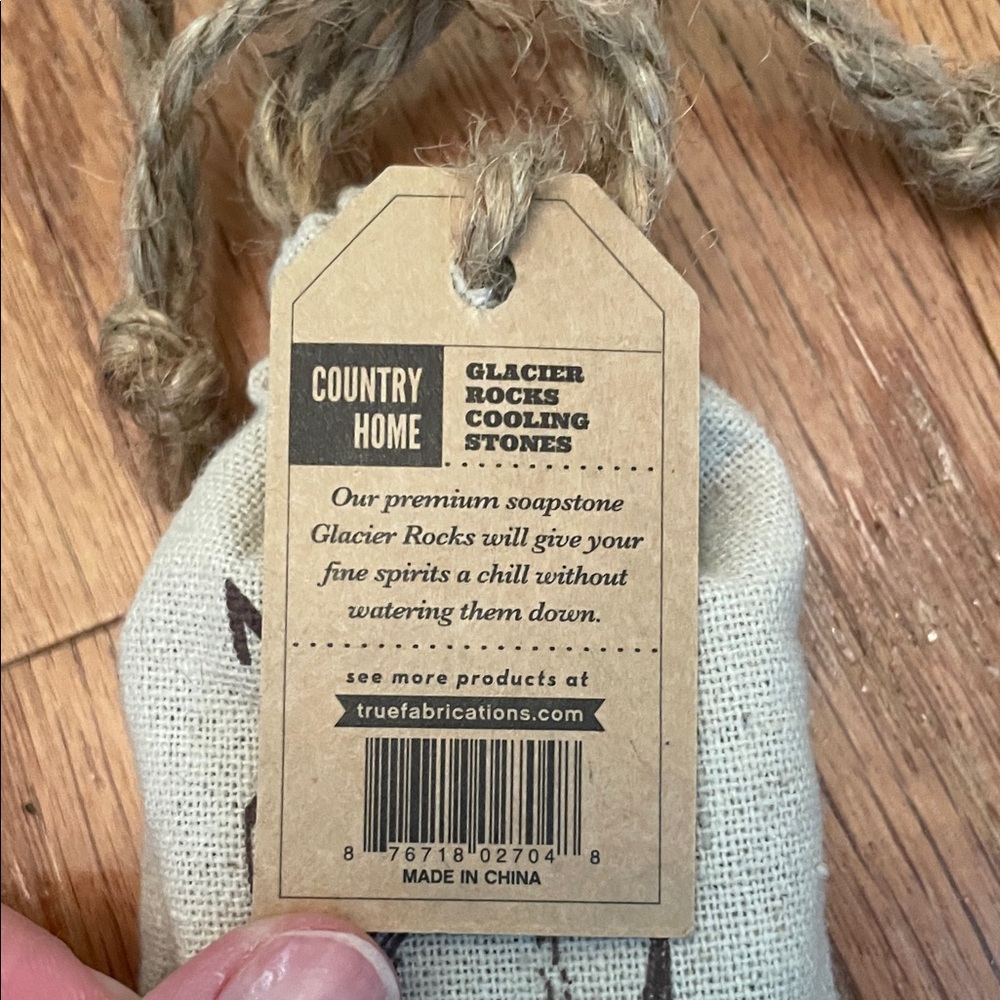 🌸Bourbon Rocks with bag - Picture 4 of 5